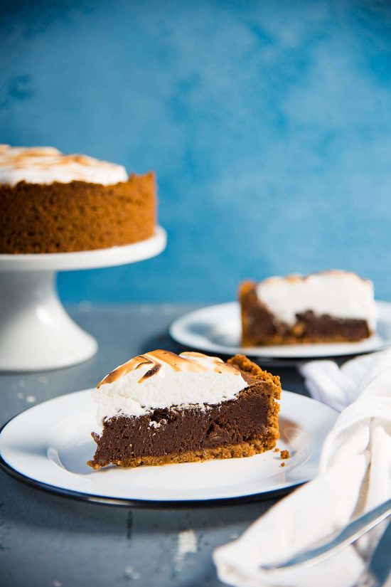 Butterscotch Fudge S'mores Brownie Pie