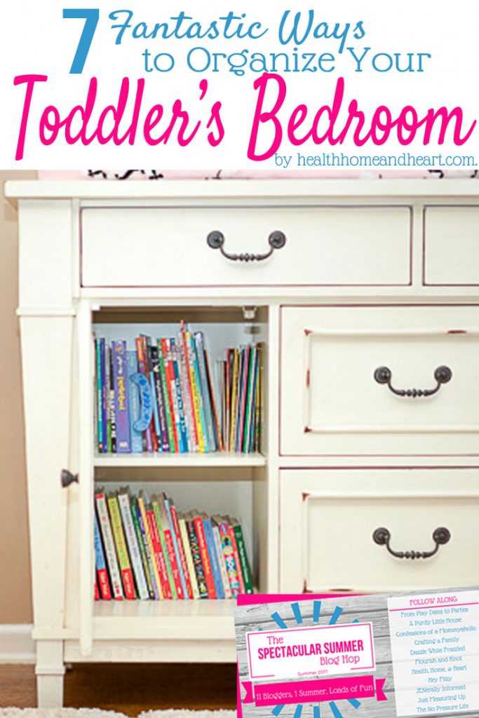 Kids are messy! Check out these incredibly creative toddler bedroom organization to teach good habits from the youngest ages.