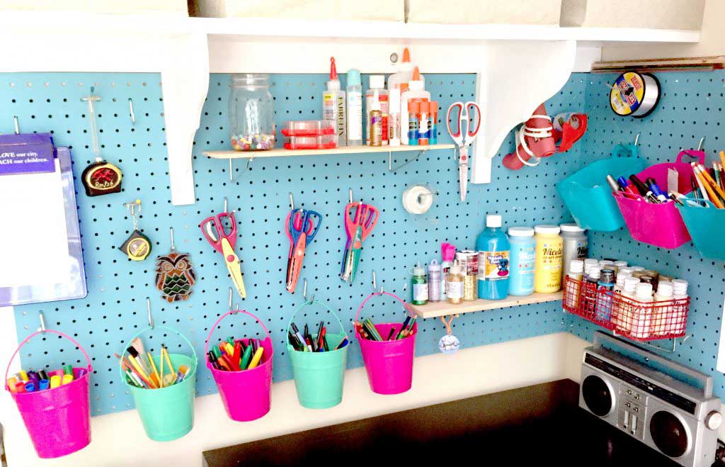 Create the Organized Craft Corner of Your Dreams