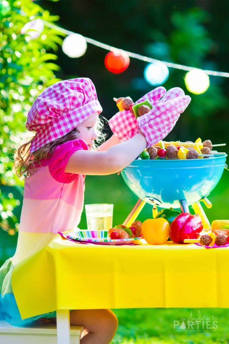 25 Crazy Easy First Birthday Party Foods to Serve