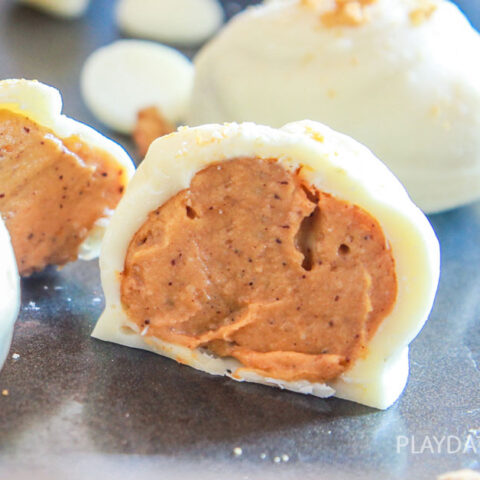 Pumpkin Pie Truffles with Cream Cheese