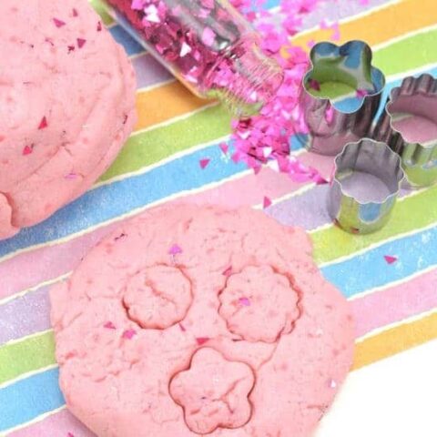 Image for Glittery Pink Playdough
