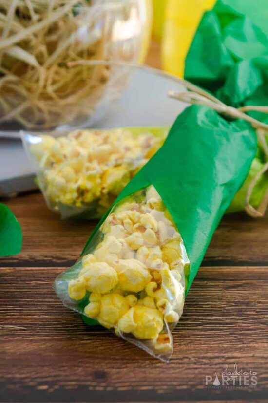 Popcorn Corn on the Cob Favor Bags