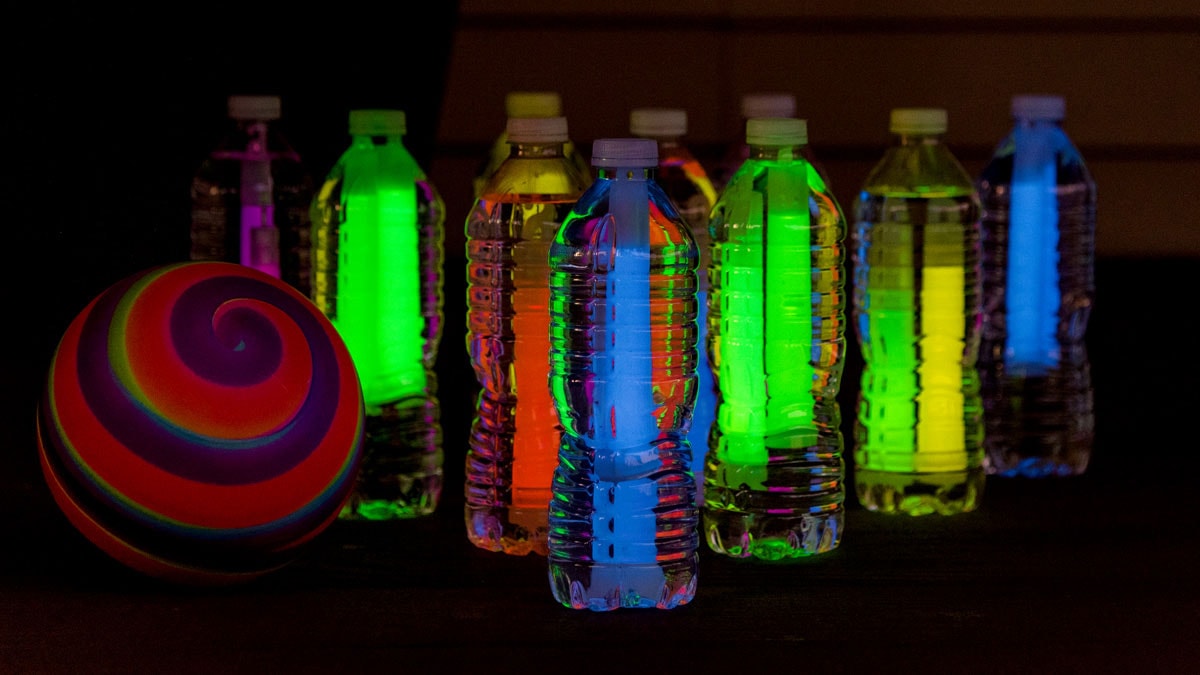 Alternative Crafting Ideas for Glow Sticks that are Fun