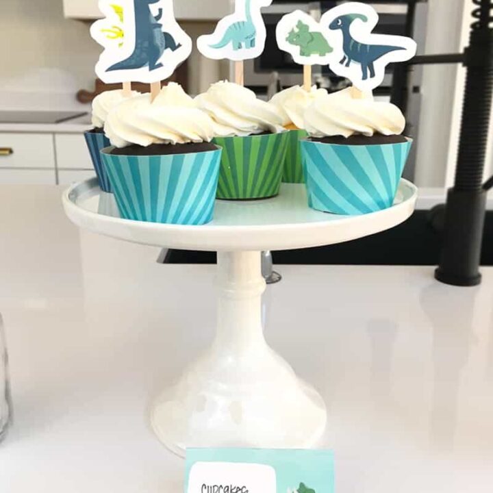 Image for Cupcake Wrappers and Cupcake Toppers