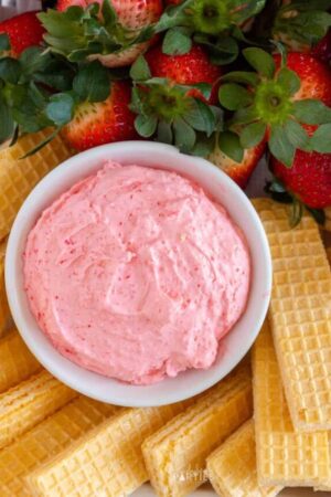 cropped-Strawberry-Dip-Cream-Cheese-St1.jpg