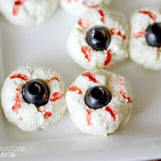 Image for Creepy Eyeball Cheese Balls!