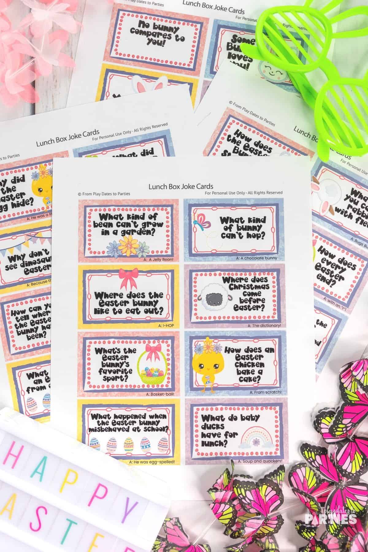 Four pages of printable Easter cards.