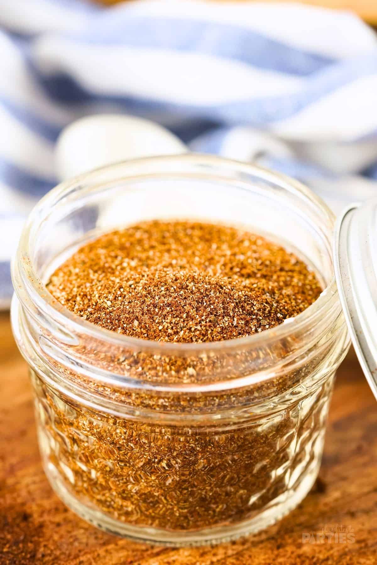 DIY Chili Seasoning in a canning jar.