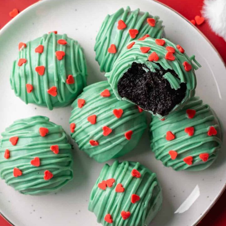 Image for No-Bake Grinch OREO Balls (Christmas Truffles)