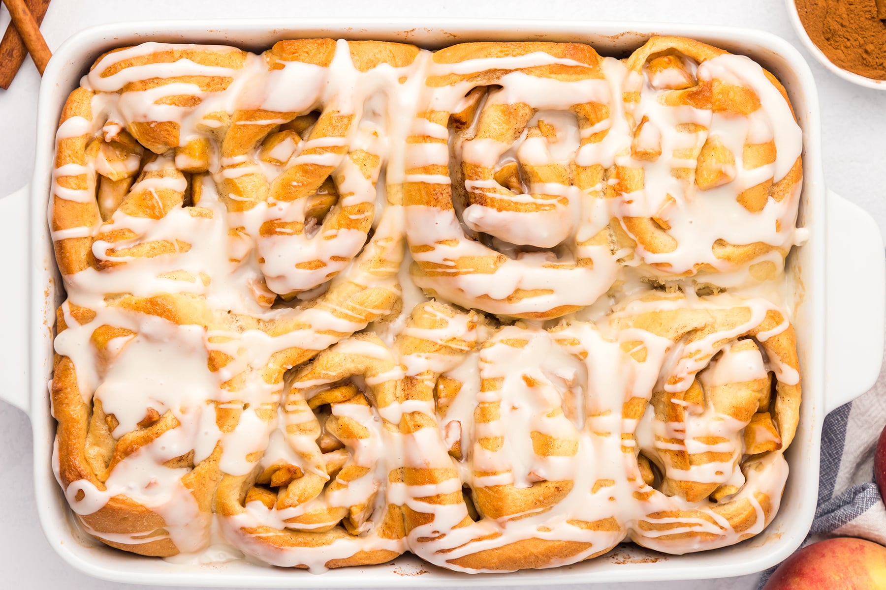 Image for Leslie's Pick - Apple Cinnamon Rolls